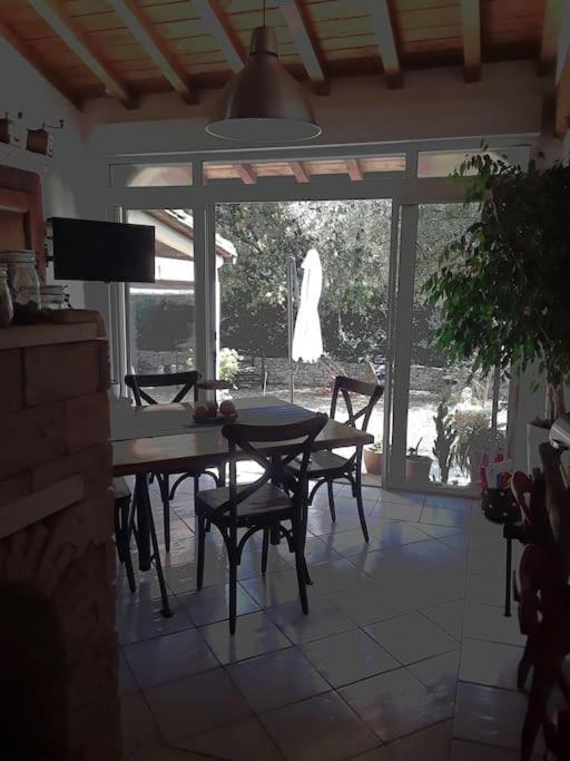 La Suite De Garlone Aujargues Dış mekan fotoğraf